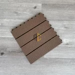 vỉ nhựa lát sàn nhà tắm