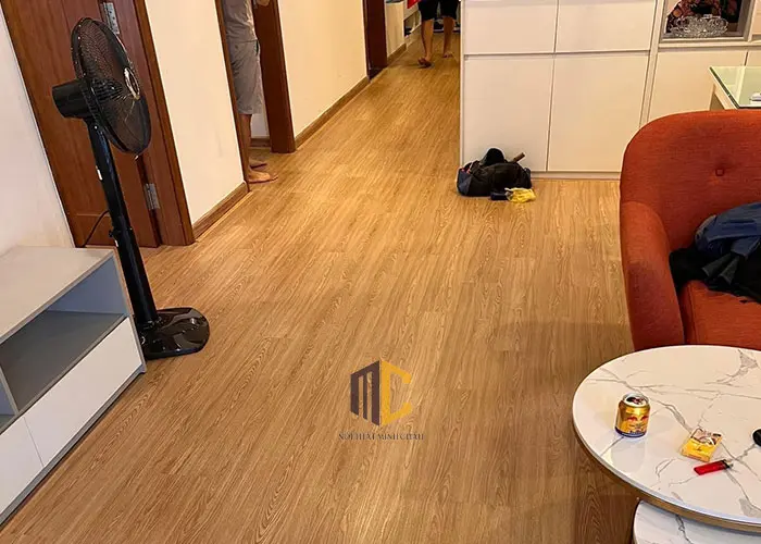dán sàn nhựa giả gỗ tự dán kiểu thẳng hàng