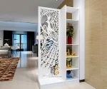 kệ vách ngăn bếp chim công 1 vách 1 kệ phải