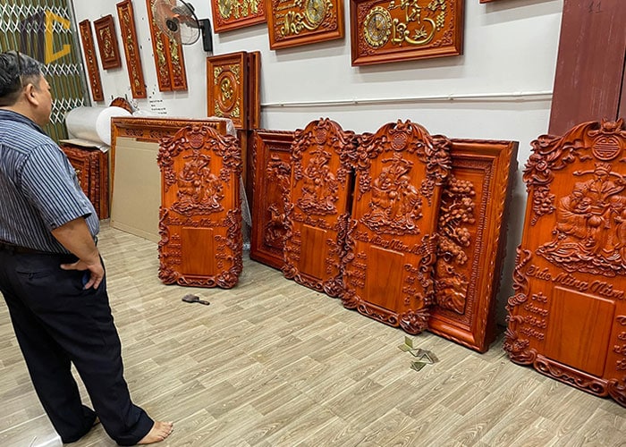 lịch gỗ treo tường đẹp
