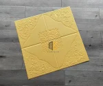 miếng dán tường hoa văn màu vàng kem