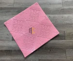 xốp dán tường 3d họa tiết màu hồng phấn