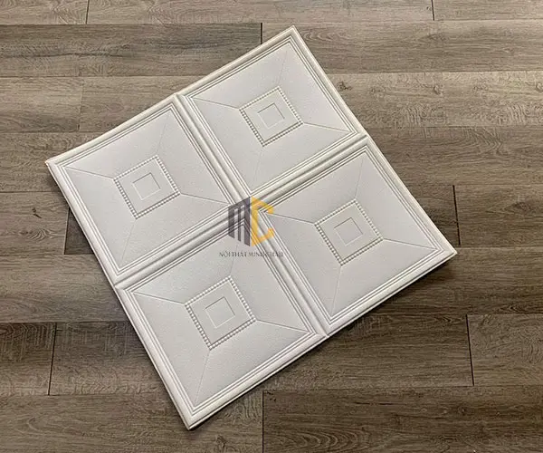 xốp dán tường ô vuông màu trắng