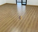 sàn gỗ trendwood t802 8mm cốt nâu hoàn thiện