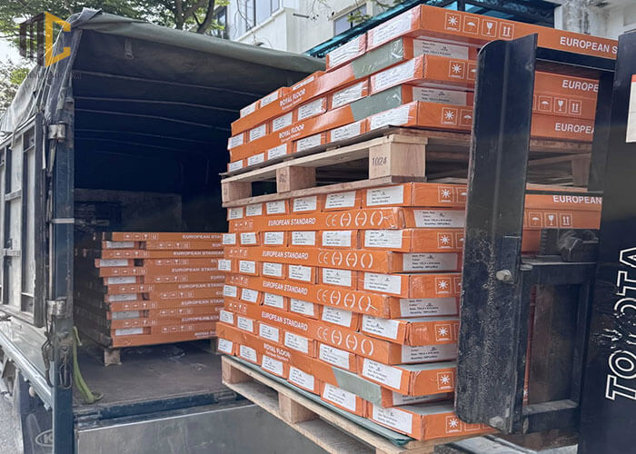 1 hộp sàn nhựa giả gỗ bao nhiêu m2
