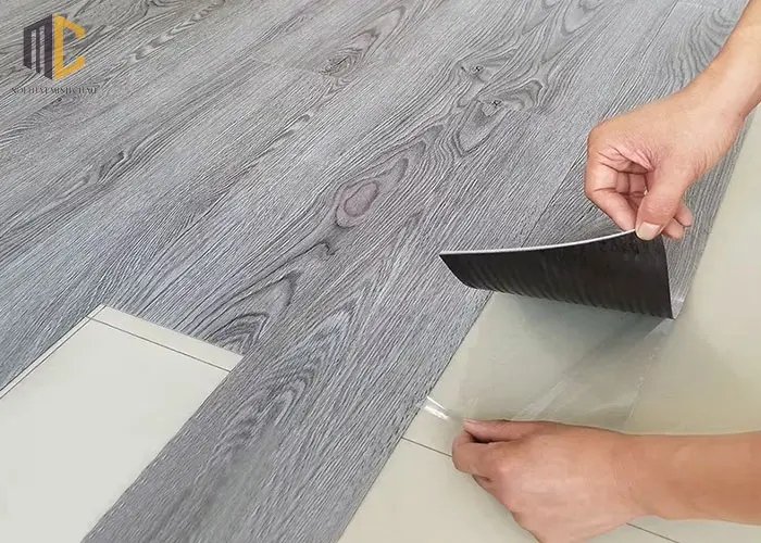 sàn nhựa tự dán