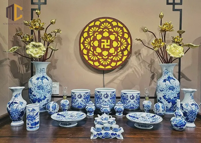 vị trí để đèn dầu trên bàn thờ