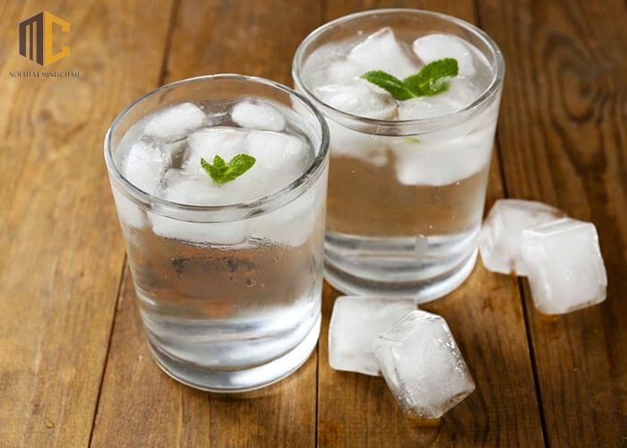 uống nước đá có tốt không